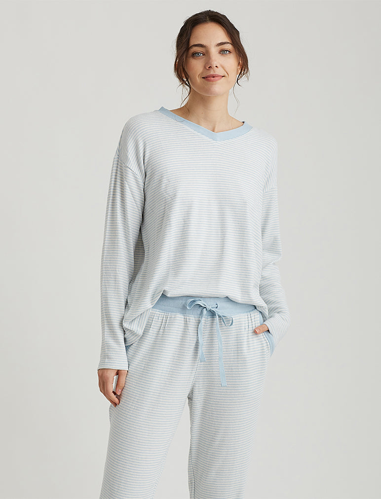 Feather Soft V-Neck Long Sleeve Top and Jogger