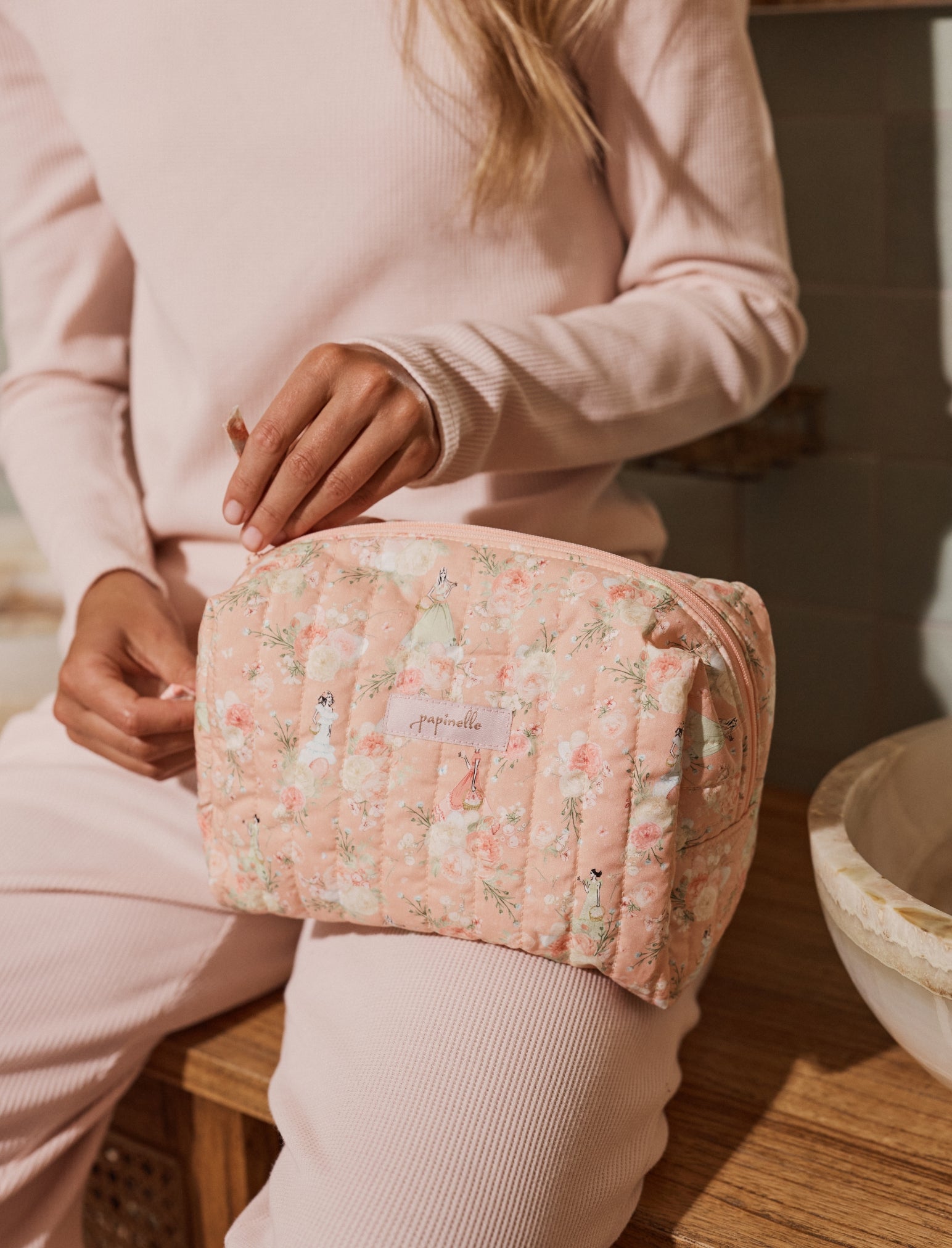Blush baskets Quilted Cos Bag