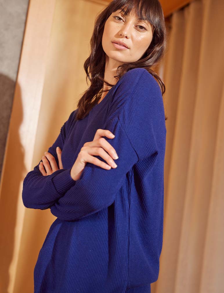 Soft Touch Rib V-Neck LS Top