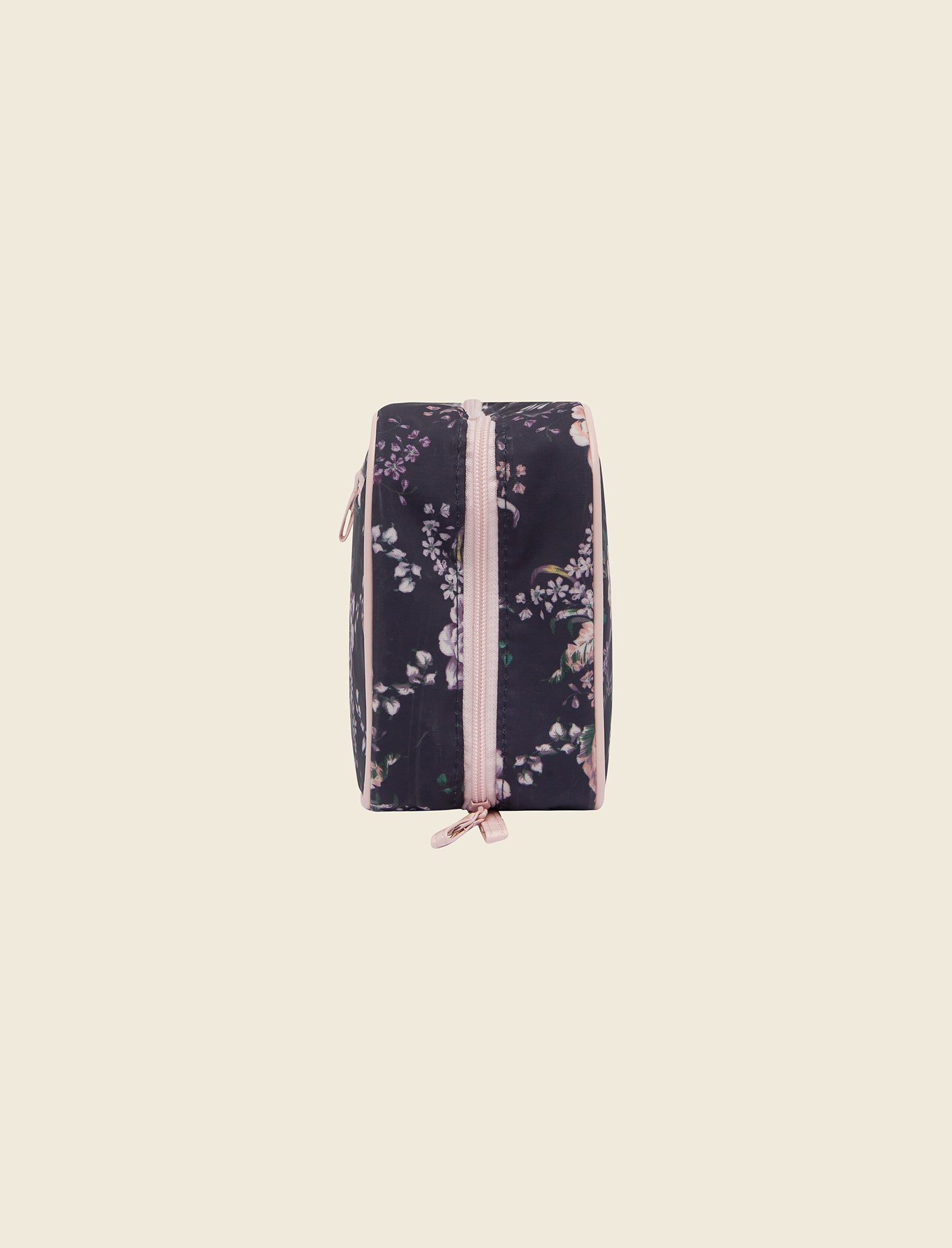 Large Hanging Cos Bag
