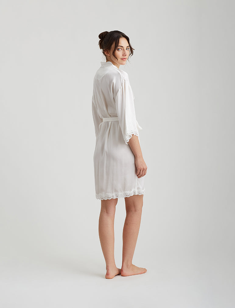 Camille Silk Lace Short Robe – Papinelle Sleepwear-NZ