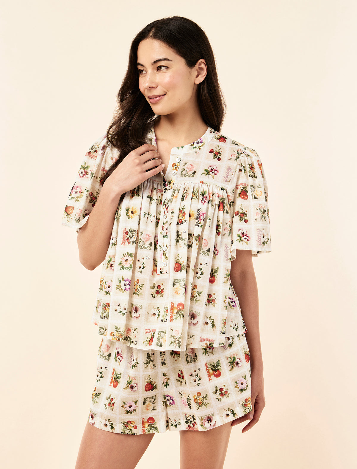 Sakura wearing the Blooms Gathered Sleeve Boxer PJ Set
[model: Sakura wears size S |  Height: 173cm/ 5’8” | Bust: 81cm | Waist: 64cm | Hips: 89cm]