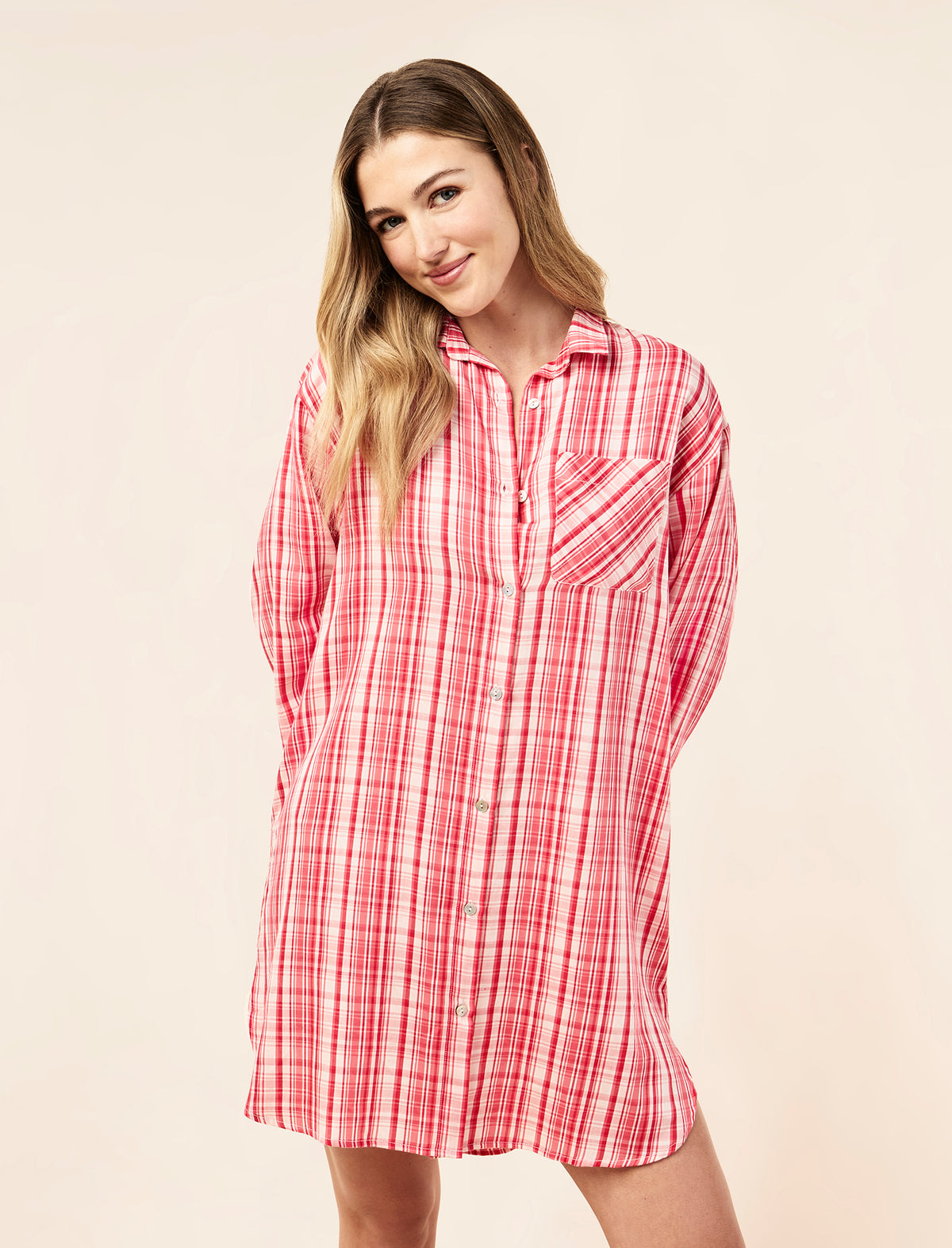 Yasmin wearing the Noelle Plaid Nightshirt
[model: Yasmin wears size S |  Height: 174m
/ 5’7” | Bust: 82cm | Waist: 63cm | Hips: 92cm]